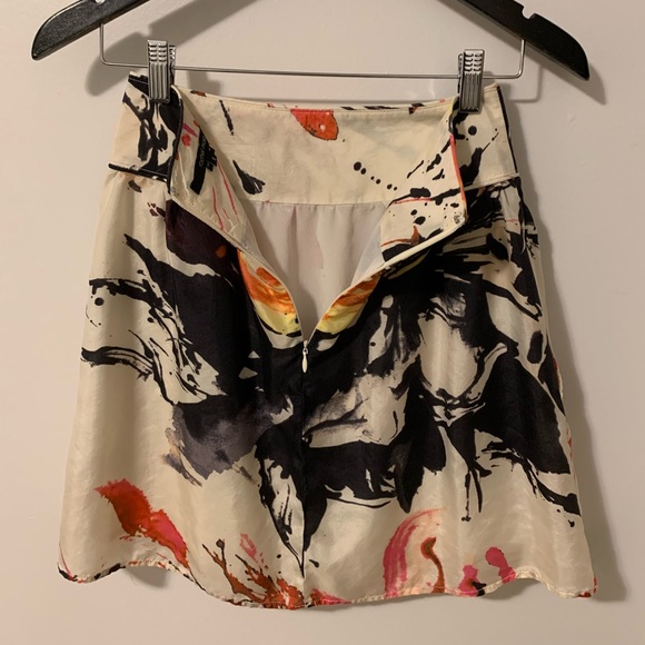 Rachel Mara - 100% Silk Short Skirt with Pockets - Picture 3 of 16